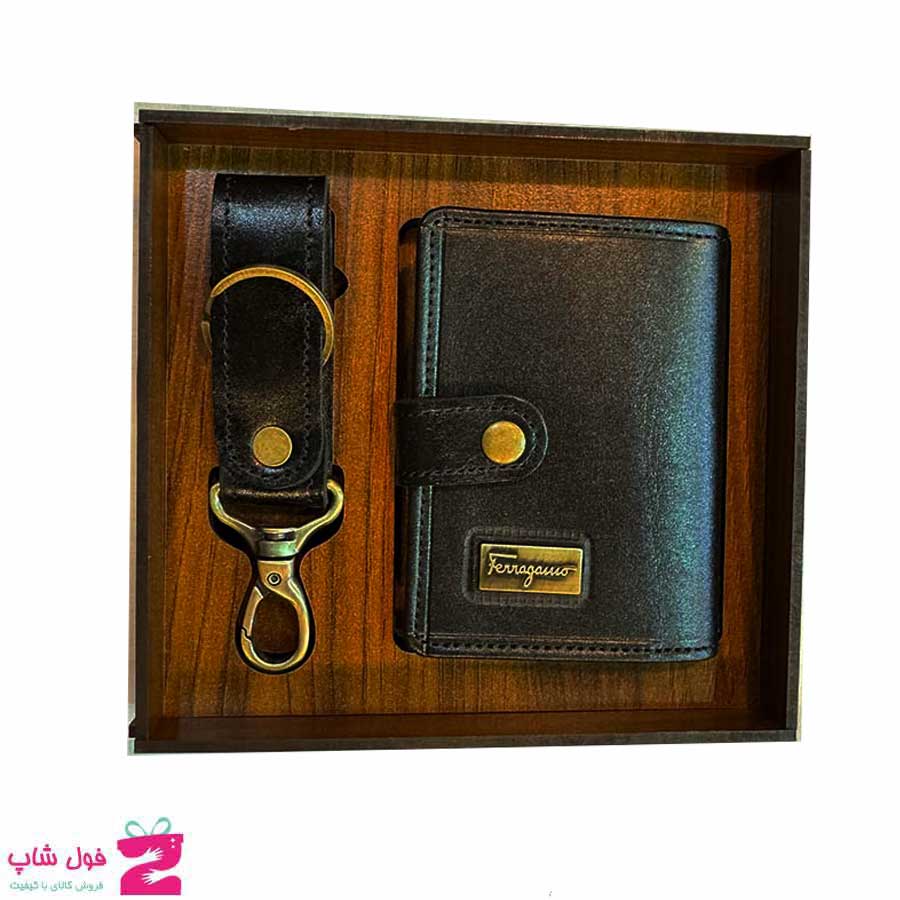ست هدیه کیف پول  و جاکلیدی 2 تیکه چرم طبیعی مردانه کد 3175